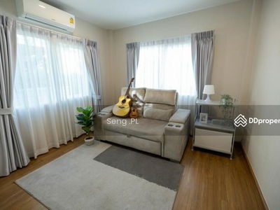 Centro Bangna-Wongwean, Bangkok, Thailand Centro Bangna-Wongwean, Bangkok, Thailand