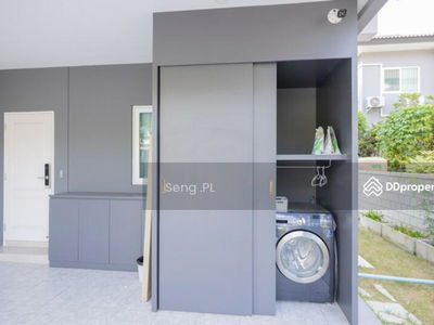 Centro Bangna-Wongwean, Bangkok, Thailand Centro Bangna-Wongwean, Bangkok, Thailand