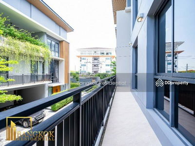 House in Compound, Bangkok, Thailand House in Compound, Bangkok, Thailand