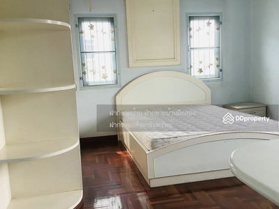 Single house for rent on Seri Thai Road. Arena Garden Village, 250 sq m., opposite Navathani University, Sahakorn University, near Seri Thai Road 80 meters, Bangkok, Thailand Single house for rent on Seri Thai Road. Arena Garden Village, 250 sq m., opposite Navathani University, Sahakorn University, near Seri Thai Road 80 meters, Bangkok, Thailand