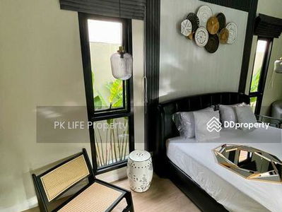 Gehäuse In Ban Ratsada, Thailand Gehäuse In Ban Ratsada, Thailand