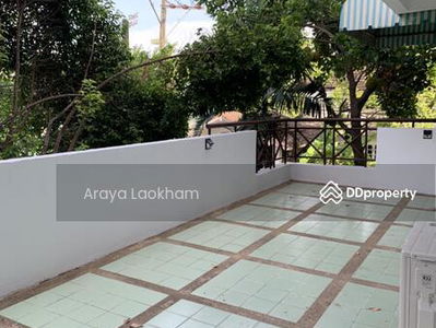 Sammakon Ramkhamhaeng, Bangkok, Thailand Sammakon Ramkhamhaeng, Bangkok, Thailand