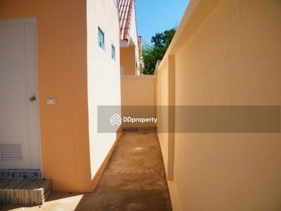 Little new villa in a new village, in Korat Southwest, 6, 000 Bath / Month, Thailand Little new villa in a new village, in Korat Southwest, 6, 000 Bath / Month, Thailand