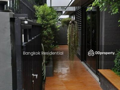 House in Compound, Bangkok, Thailand House in Compound, Bangkok, Thailand