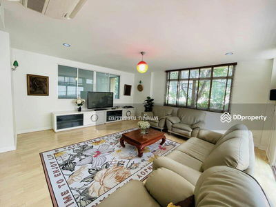 House in Soi Sukhumvit 31 area, Bangkok, Thailand House in Soi Sukhumvit 31 area, Bangkok, Thailand