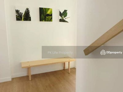 Housing in Ban Chalong, Thailand Housing in Ban Chalong, Thailand