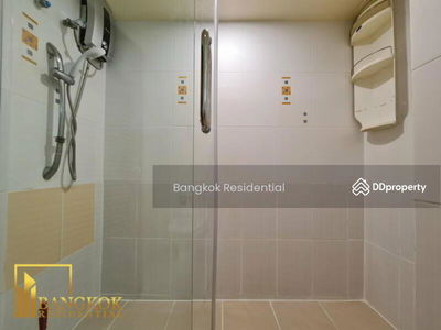 Royal Castle Sukhumvit, Bangkok, Thailand Royal Castle Sukhumvit, Bangkok, Thailand