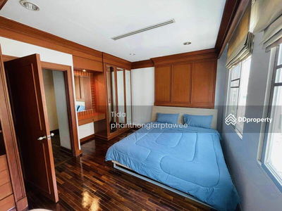 Baan Klang Krung Thonglor, Bangkok, Thailand Baan Klang Krung Thonglor, Bangkok, Thailand