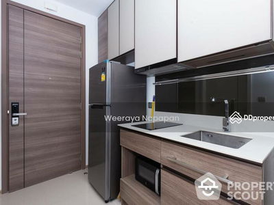 The Line Phahon-Pradipat, Bangkok, Thailand The Line Phahon-Pradipat, Bangkok, Thailand