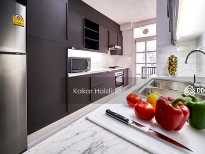 Vanicha Park Langsuan, Bangkok, Thailand Vanicha Park Langsuan, Bangkok, Thailand