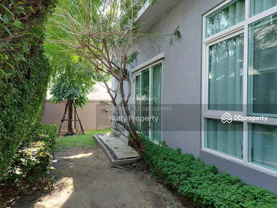 Mantana Bangna Km.7, Samut Prakan, Thailand Mantana Bangna Km.7, Samut Prakan, Thailand