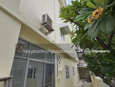 Townhome Chokchai 4, Bangkok, Thailand Townhome Chokchai 4, Bangkok, Thailand