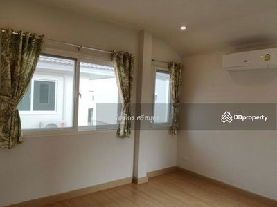 Supalai Pride Prachauthit, Samut Prakan, Thailand Supalai Pride Prachauthit, Samut Prakan, Thailand