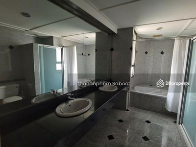 Charoenjai Place, Bangkok, Thailand Charoenjai Place, Bangkok, Thailand