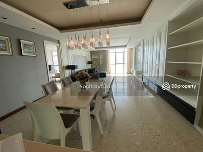 Nusasiri Grand, Bangkok, Thailand Nusasiri Grand, Bangkok, Thailand