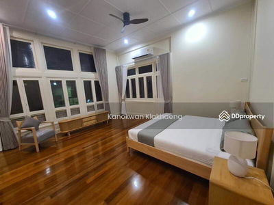 Detached House (Private) Sukhumvit BTS Phrakanong, detached house, self-built, Phra Khanong, BTS GH016, Bangkok, Thailand Detached House (Private) Sukhumvit BTS Phrakanong, detached house, self-built, Phra Khanong, BTS GH016, Bangkok, Thailand