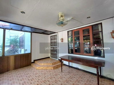 Suthep, Chiang Mai, Thailand Suthep, Chiang Mai, Thailand