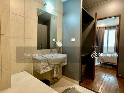 Von Napa Sukhumvit 38, Bangkok, Thailand Von Napa Sukhumvit 38, Bangkok, Thailand