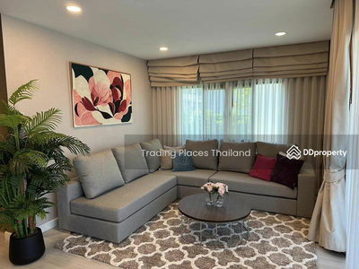 Single house in Bangna, Samut Prakan, Thailand Single house in Bangna, Samut Prakan, Thailand