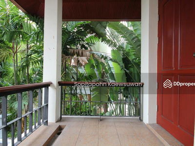 10110, Bangkok, Thailand 10110, Bangkok, Thailand