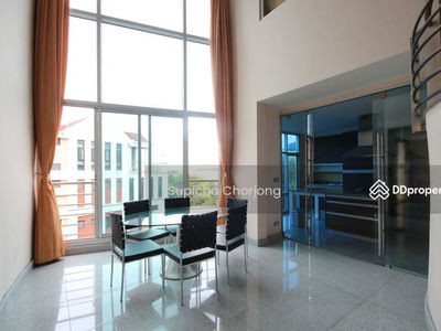 Seven Place Residences, Bangkok, Thailand Seven Place Residences, Bangkok, Thailand