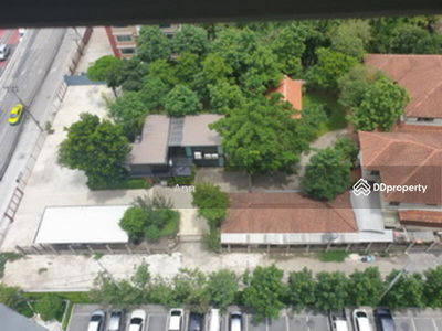 Miti Chiva Kaset Station, Bangkok, Thailand Miti Chiva Kaset Station, Bangkok, Thailand