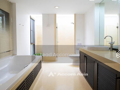 3 Bedrooms House for Rent in Sukhumvit, Bangkok near BTS Phrom Phong at House in Compound (59532), Bangkok, Thailand 3 Bedrooms House for Rent in Sukhumvit, Bangkok near BTS Phrom Phong at House in Compound (59532), Bangkok, Thailand