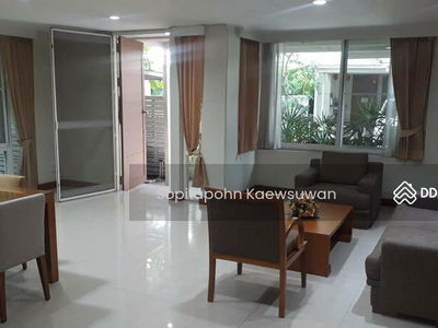 10110, Bangkok, Thailand 10110, Bangkok, Thailand