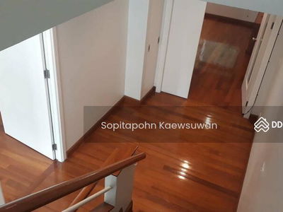 10110, Bangkok, Thailand 10110, Bangkok, Thailand