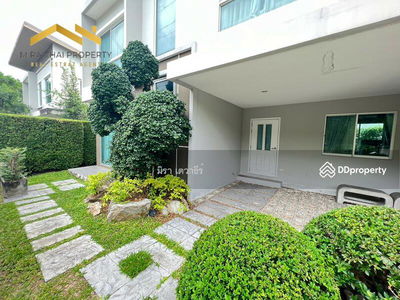 Sriracha, Chon Buri, Thailand Sriracha, Chon Buri, Thailand