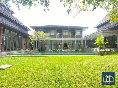 Luxurious Contemporary Big Garden 5 Bedrooms Private Pool Villa for Rent, Phuket, Thailand Luxurious Contemporary Big Garden 5 Bedrooms Private Pool Villa for Rent, Phuket, Thailand