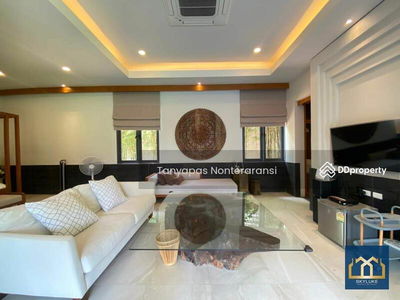Luxurious Contemporary Big Garden 5 Bedrooms Private Pool Villa for Rent, Phuket, Thailand Luxurious Contemporary Big Garden 5 Bedrooms Private Pool Villa for Rent, Phuket, Thailand