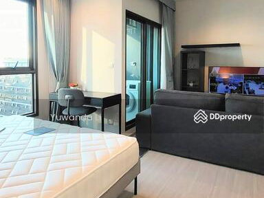 Life Asoke-Rama 9, Bangkok, Thailand Life Asoke-Rama 9, Bangkok, Thailand