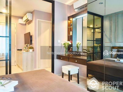 Life Asoke, Bangkok, Thailand Life Asoke, Bangkok, Thailand