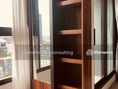 Life Sukhumvit 62, Bangkok, Thailand Life Sukhumvit 62, Bangkok, Thailand