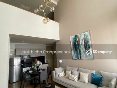 Park Origin Phrom Phong, Bangkok, Thailand Park Origin Phrom Phong, Bangkok, Thailand