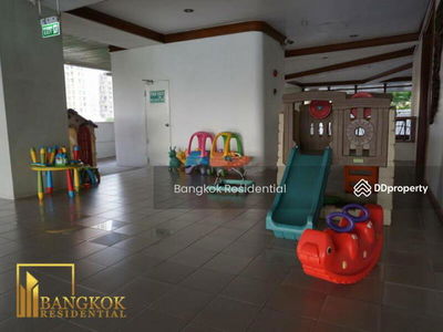 Nagara Mansion, Bangkok, Thailand Nagara Mansion, Bangkok, Thailand