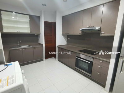 Richmond Palace, Bangkok, Thailand Richmond Palace, Bangkok, Thailand