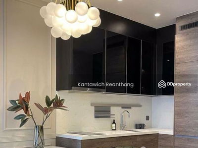 Muniq Langsuan, Bangkok, Thailand Muniq Langsuan, Bangkok, Thailand