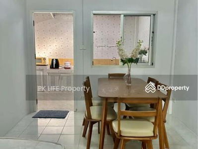 Gehäuse In Kathu, Thailand Gehäuse In Kathu, Thailand