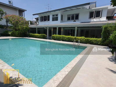 Single House in Compound, Bangkok, Thailand Single House in Compound, Bangkok, Thailand