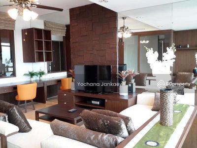 Baan Sathorn Chaopraya, Bangkok, Thailand Baan Sathorn Chaopraya, Bangkok, Thailand