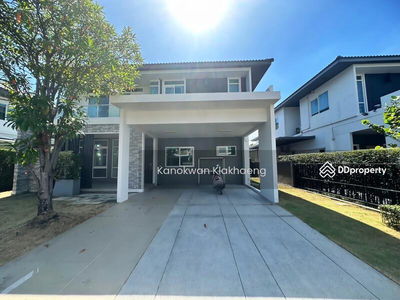 Mantana Bangna Km.7, Samut Prakan, Thailand Mantana Bangna Km.7, Samut Prakan, Thailand