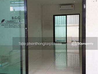 Townhome Nakniwat, Bangkok, Thailand Townhome Nakniwat, Bangkok, Thailand