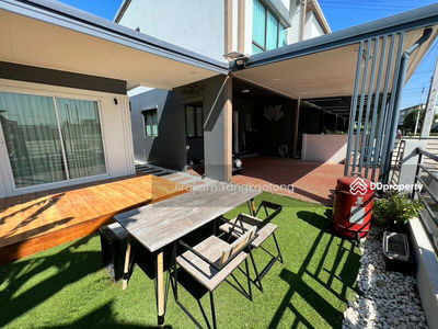 Pleno Rattanathibet - Bang Yai, behind the corner, very fully decorated. There is a guest house. With Jacuzzi tub, Nonthaburi, Thailand Pleno Rattanathibet - Bang Yai, behind the corner, very fully decorated. There is a guest house. With Jacuzzi tub, Nonthaburi, Thailand