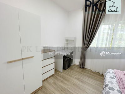 Housing in Kathu, Thailand Housing in Kathu, Thailand