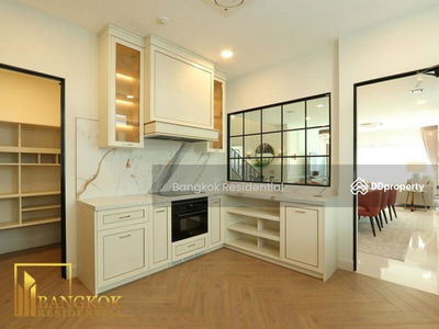 Nantawan Rama 9 New Krungthepkreetha, Bangkok, Thailand Nantawan Rama 9 New Krungthepkreetha, Bangkok, Thailand