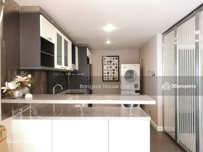 The Prestige 49 Condominium, Bangkok, Thailand The Prestige 49 Condominium, Bangkok, Thailand