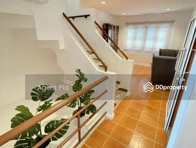 Townhouse for rent at Sukhumvit 105 (SPSAM1263), Bangkok, Thailand Townhouse for rent at Sukhumvit 105 (SPSAM1263), Bangkok, Thailand