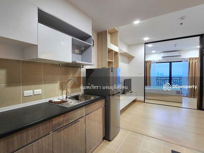 Supalai Loft Yaek Fai Chai Station, Bangkok, Thailand Supalai Loft Yaek Fai Chai Station, Bangkok, Thailand